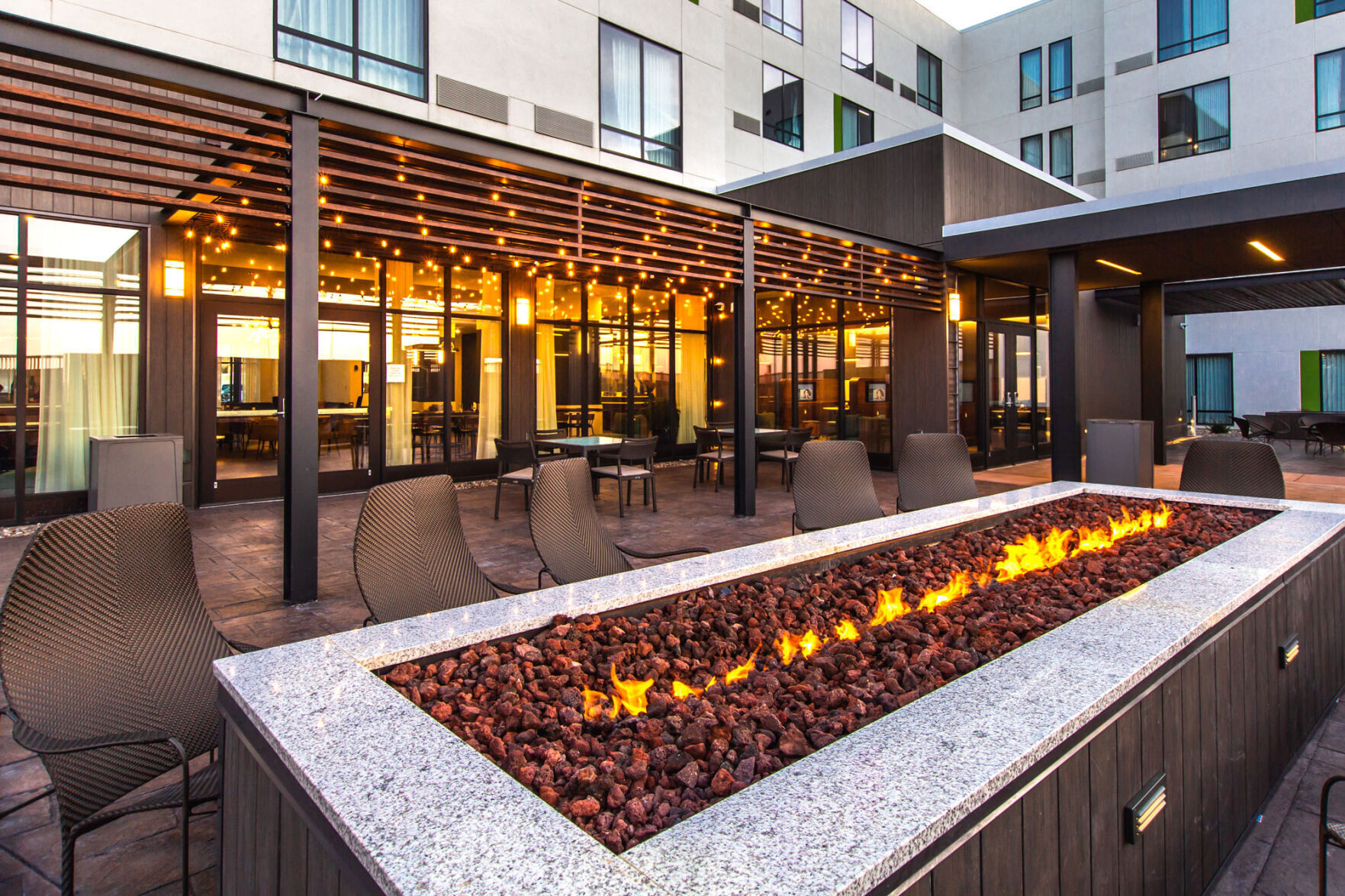 WEB_WaTiki-Courtyard-FirePit.jpg